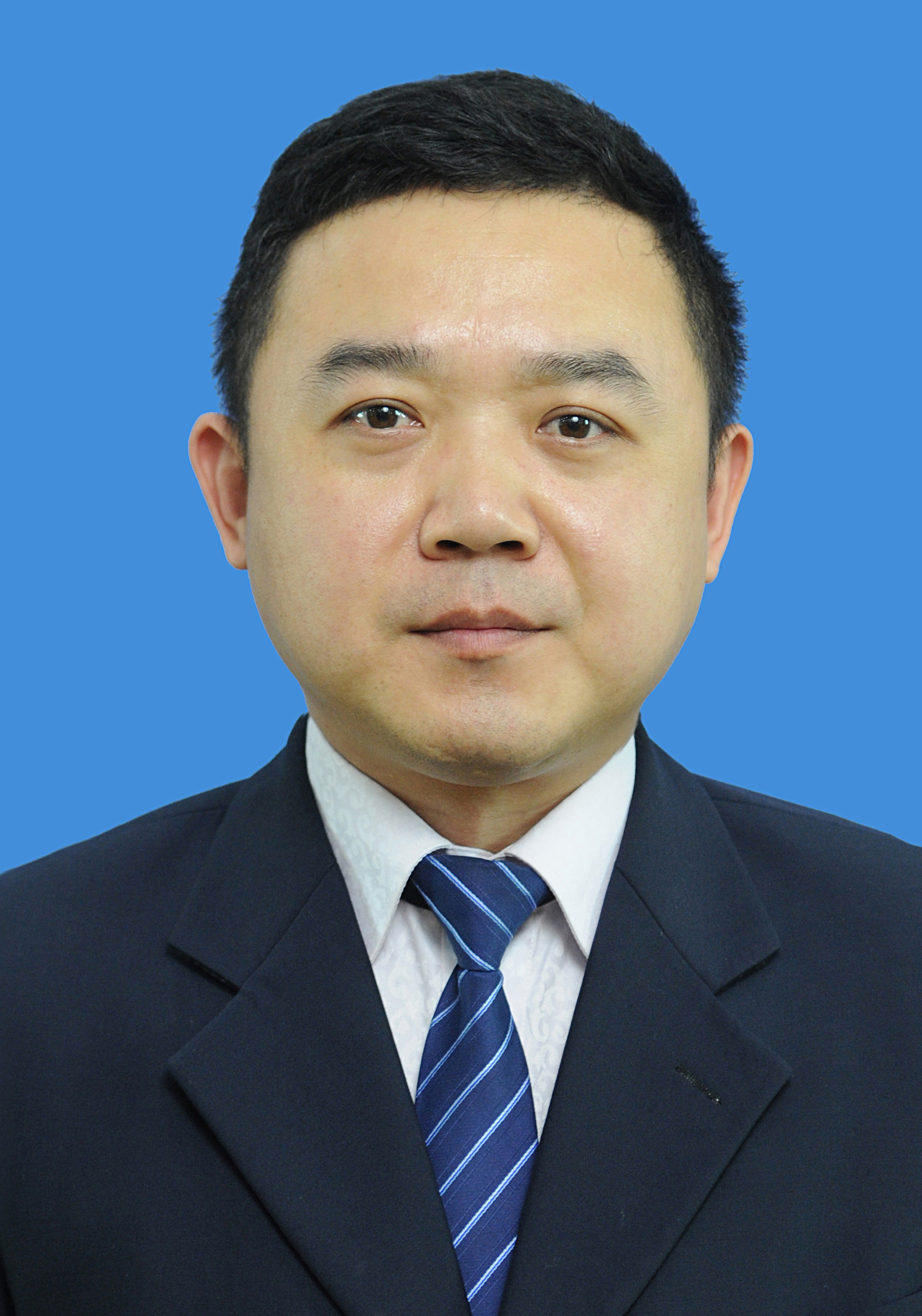 马俊彬，职务：党委委员，副院长.jpg